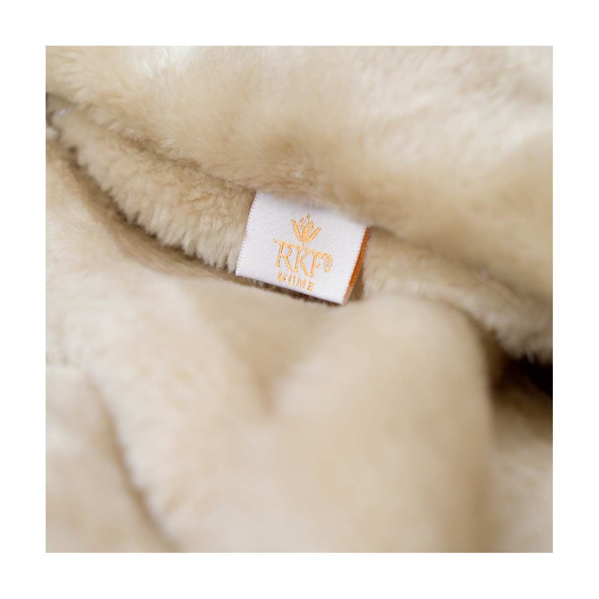 Microflannel throw "Topaze impériale" - Beige