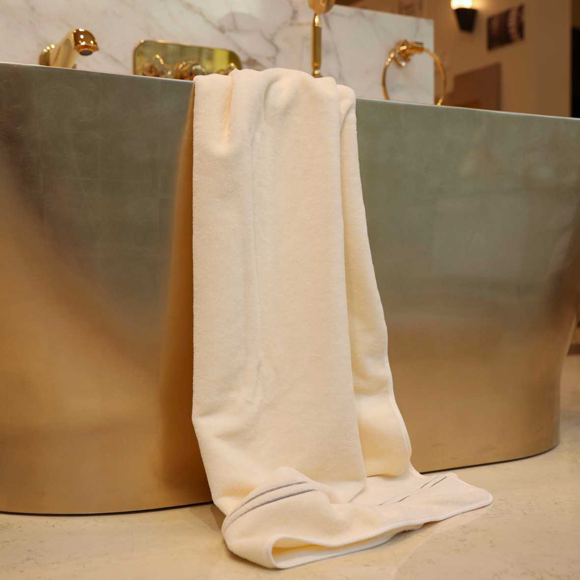 Bath towel "Jardins de Kyoto" - Ivory color