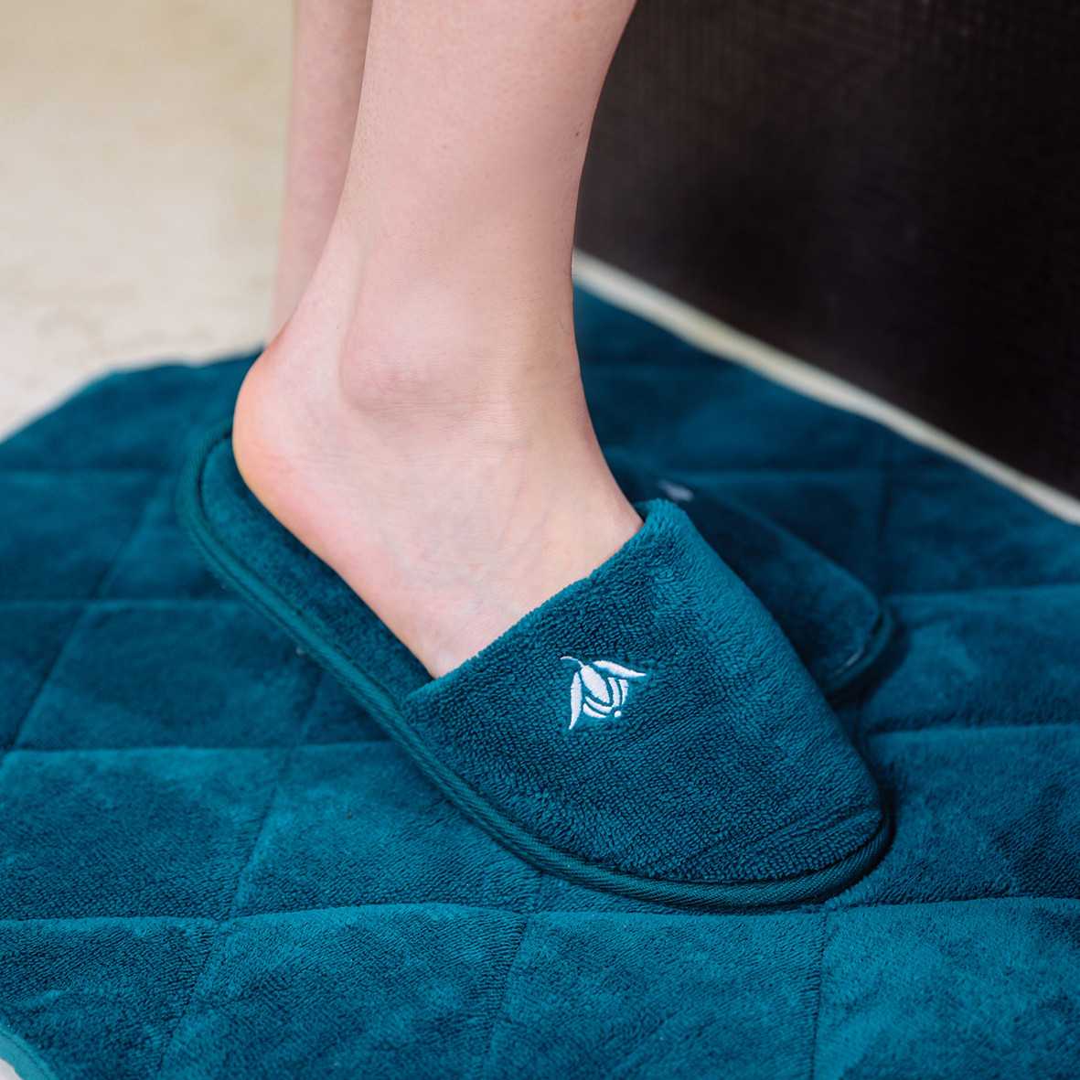 Bath slippers "Forêt Boréale" - Blue