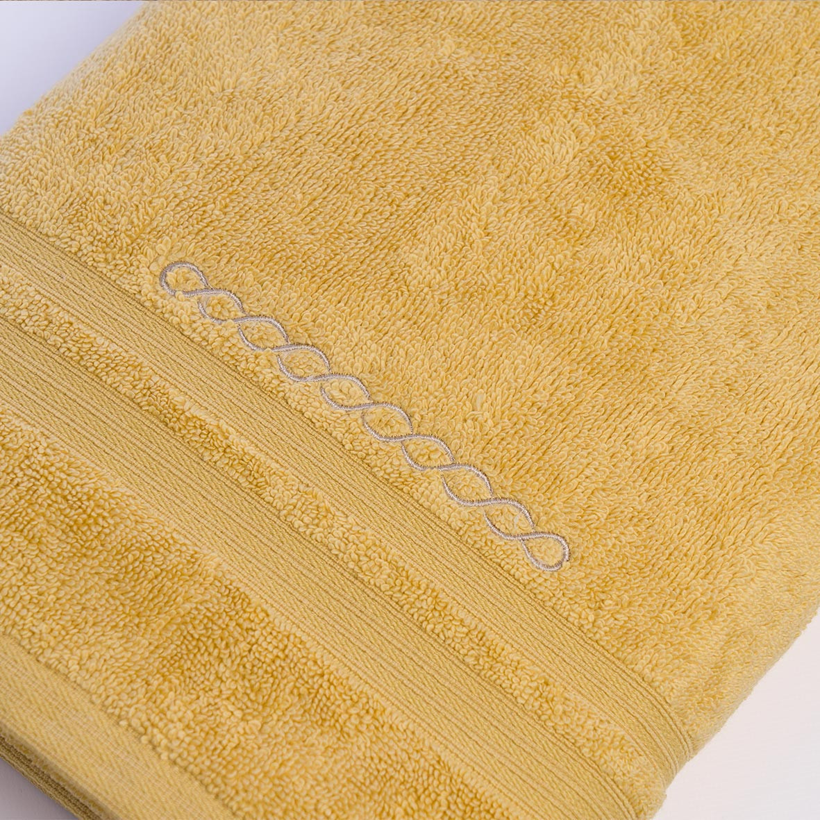 Bath sheet "Topaze Impériale" - Saffron color